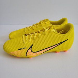 NEW Nike Mercurial Vapor 15 Club Soccer Cleats DJ5963-780 Size 11.5 Yellow